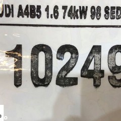 AUDI A4 B5 KOLUMNA KIEROWNICZA STACYJKA 1.6B 1998