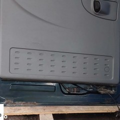 DRZWI PRZESUWNE TYŁ LEWY KOMPLETNE VOYAGER IV 05r