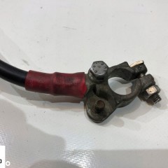 SUPERB I AUDI PRZEWÓD AKUMULATORA KLEMA PLUSOWA