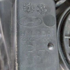 LAMPA PRZÓD PRAWA HYUNDAI IX20 10r EUR 92102-1KXXX