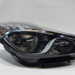 LAMPA PRZÓD PRAWA HYUNDAI IX20 10r EUR 92102-1KXXX