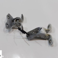 ZAWIAS DRZWI PRZÓD PRAWY TOYOTA VERSO 13-18r LIFT PARA