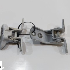 ZAWIAS DRZWI PRZÓD PRAWY TOYOTA VERSO 13-18r LIFT PARA