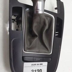 AUDI A4 B8 MIESZEK GAŁKA RAMKA