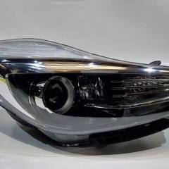 LAMPA PRZÓD PRAWA HYUNDAI IX20 15-19r LIFT EUR 92102-1K