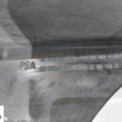 PAS PRZEDNI OBUDOWA WENTYLATORÓW CITROEN C8 807 06r