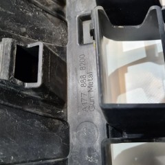 ZDERZAK PRZÓD MERCEDES CLA C118 X118 W118 21r AMG