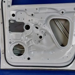 DRZWI PRZÓD PRAWY SKODA KAROQ