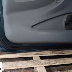 DRZWI PRZESUWNE TYŁ LEWY KOMPLETNE VOYAGER IV 05r