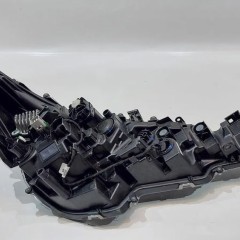 LAMPA PRZÓD LEWY COROLLA E21 20r FULL LED 81150-02S70