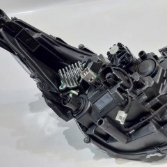 LAMPA PRZÓD LEWY COROLLA E21 20r FULL LED 81150-02S70