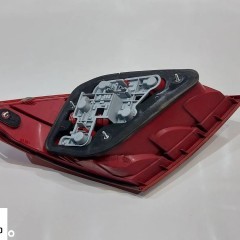 LAMPA TYŁ LEWY LEWA MERCEDES W204 SEDAN A2048202964