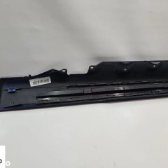 NAKŁADKA LISTWA PROGU PRAWA BMW 3 E46 COMPACT