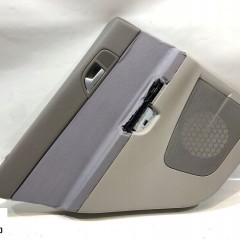 VOLVO V50 BOCZEK DRZWI LEWY TYLNY TYŁ