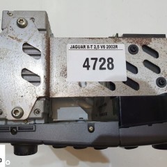 JAGUAR X-TYPE 2.5 V6 RADIO PANEL KOMPLETNY