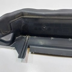 KIEROWNICA WLOT POWIETRZA MERCEDES W447 A4475050600