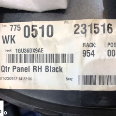 GRAND CHEROKEE WK2 BOCZEK BAGAŻNIKA PRAWY