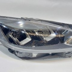 LAMPA PRAWA REFLEKTOR PRAWY PRZEDNIA PRZÓD FORD KUGA MK3 19-