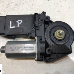 SKODA SUPERB I VW SEAT SILNICZEK SZYBY LEWY PRZÓD