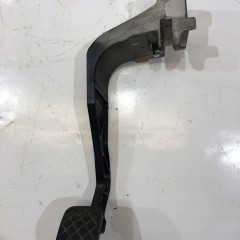 AUDI A4 B5 PEDAŁ DŹWIGNIA SPRZĘGŁA 1.6B 1998