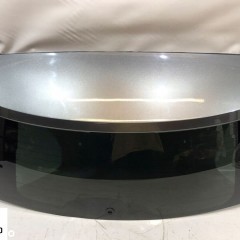 GRAND CHEROKEE WK2 SZYBA BAGAŻNIKA OWIEWKA STOP