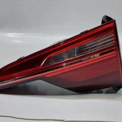 LAMPA TYŁ PRAWA KLAPY AUDI A4 B9 19-24r KOMBI LIFT