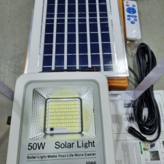 Lampa solarna VÖGLER GmBh 50W neutral, sensor zmierzchu