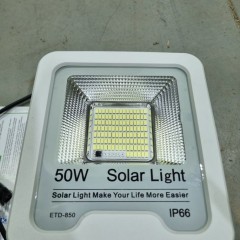 Lampa solarna VÖGLER GmBh 50W neutral, sensor zmierzchu