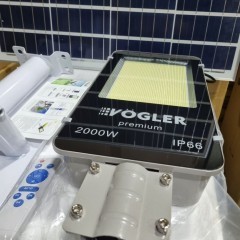Lampa Solarna Uliczna VÖGLER GmBh wersja PREMIUM 2000 W, latarnia