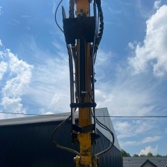 Kciuk dociskowy hydrauliczny do koparki 8-12t