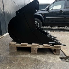 Łyżka podsiębierna 30cm koparka 3,6-5,5t