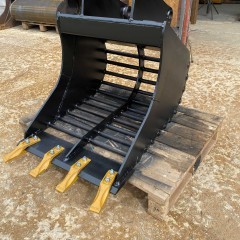 Łyżka podsiębierna ażurowa 60cm 3,6-5,5t