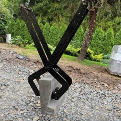 Chwytak koparki do korytek, krawężników, kamienia