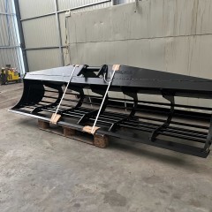 Łyżka skarpowa ażurowa melioracyjna  300cm 9,5-14t
