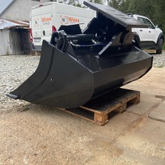 Łyżka skarpowa hydrauliczna SKANDYNAWSKA 160cm 12-16t