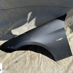 Błotnik lewy przód BMW 3 E90 E91 04-11