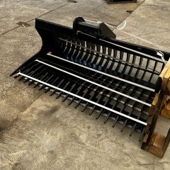 Łyżka skarpowa ażurowa, grabie 130cm 3,6-5,5t