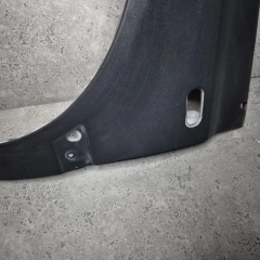 VW Golf III 96-97 cabrio błotnik lewy 