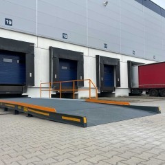 Rampa BUS podwyzszenie dla busa rozładunek POLSKA PRODUKCJA