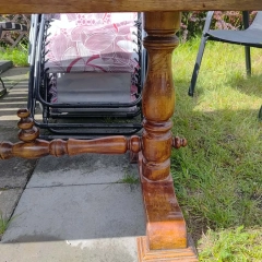 stół