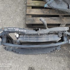 Pas przedni wzmocnienie chłodnice wiatrak Hyundai i20 1.2 B 2016 rok