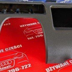 Półka Pod Kierownicą Ładna Czarna Audi A4 B7 2.0 TDI Kombi 2005r