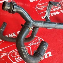 Termostat Obudowa Termostatu z Rurkami z Audi A4 B6 2.0 ALT Automat 02