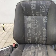 Fotele  Welury  Boczki kanapa komplet  Mercedes W210 E klasa Sedan 98r