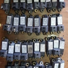 Czujnik uderzeniowy sensor audi a6 c5 a4 b6 a4 b5 be passat