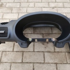 Kokpit Przód Czarny z Kratkami Nawiewu Audi A3 8L Lift 1.9 Sedan