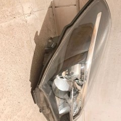 Toyota Yaris III Lift reflektor prawy prawa lampa 14-17