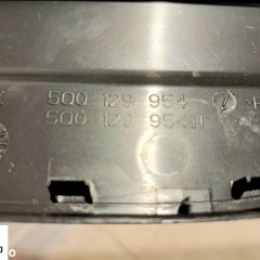 LISTWA OSŁONA WLOTU POWIETRZA VW AUDI 5Q0129954