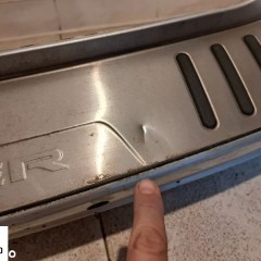 Tylny zderzak subaru  Forester 2