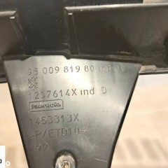 ślizg mocowanie zderzaka PEUGEOT 308SW T9